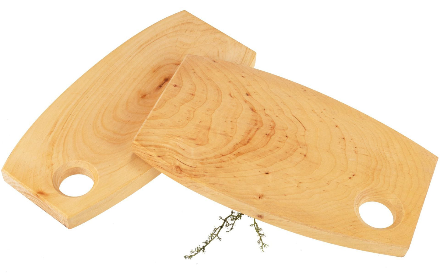 Rustikales Holz Brotzeitbrett mit Loch aus Erle geölt - 25 - 33 cm